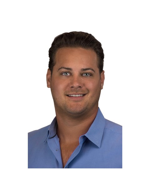 Arron Thomas Headshot